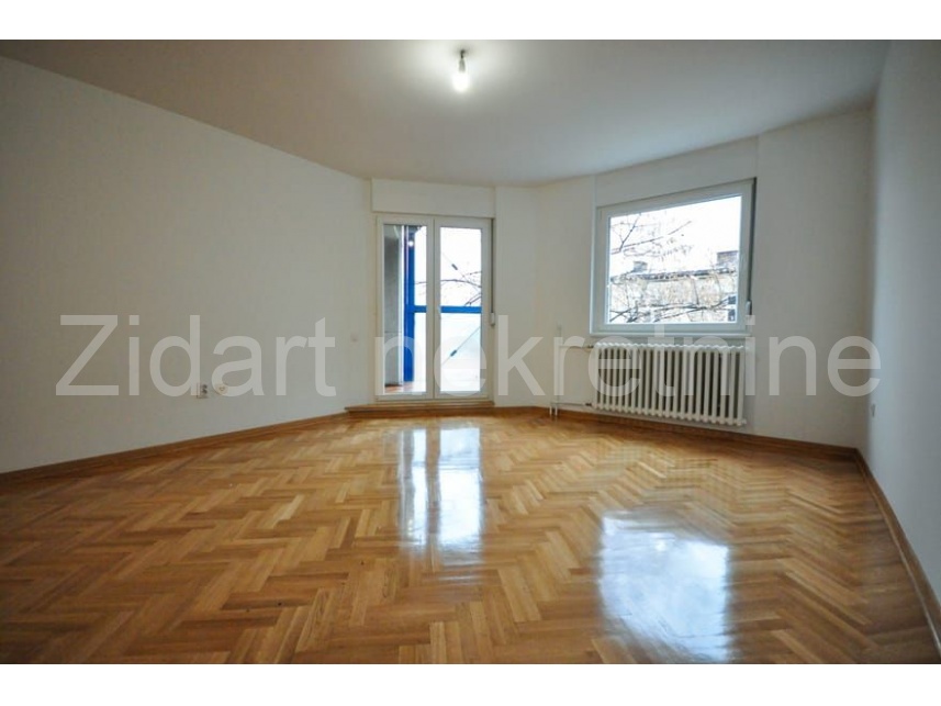 Квартира, 753 м², 240 000$ — FAKTOR